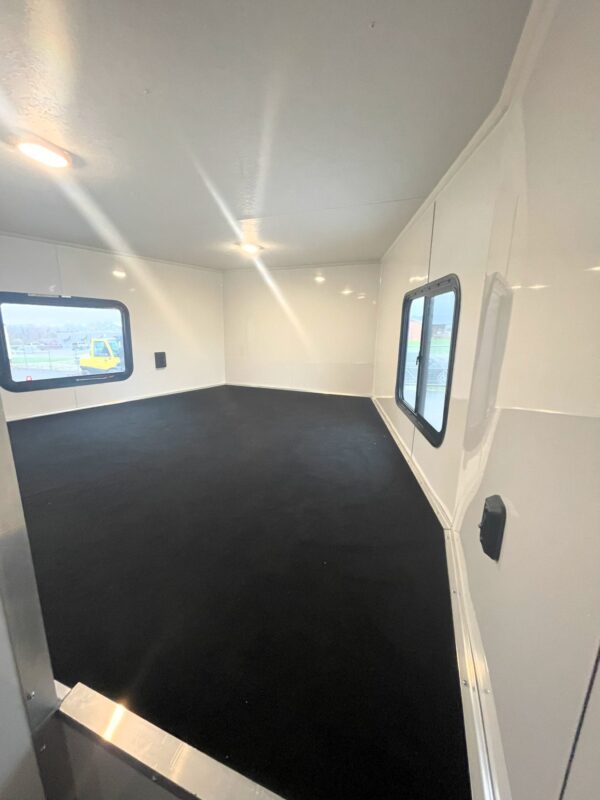 Enclosed Gooseneck Trailer 2025 48′ GN w/Big Man Bathroom #0055 - Image 3