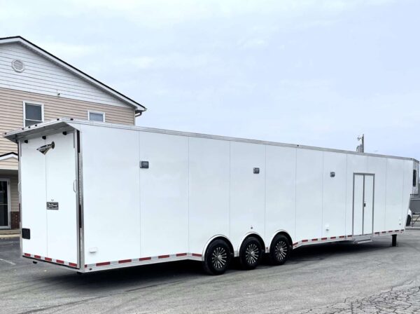 Enclosed Gooseneck Trailer 2025 48′ GN w/Big Man Bathroom #0055 - Image 9