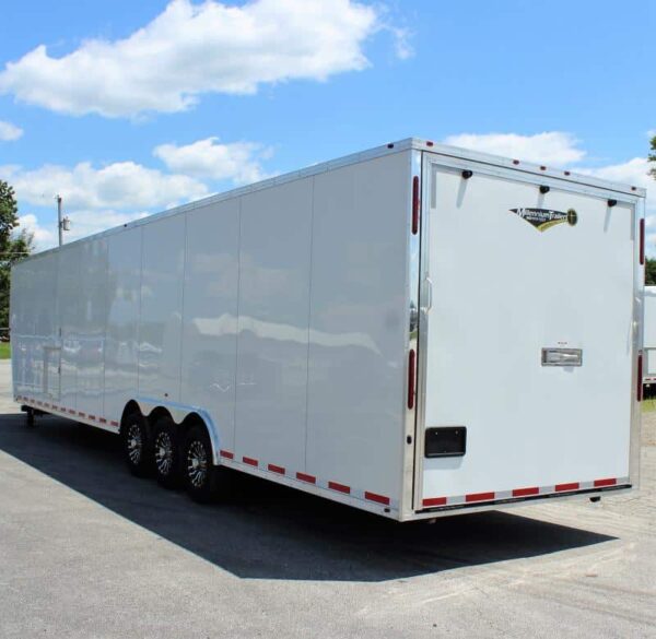 Enclosed Gooseneck Trailer  2024 44′ GN w/Big Man Bathroom #0094 - Image 11