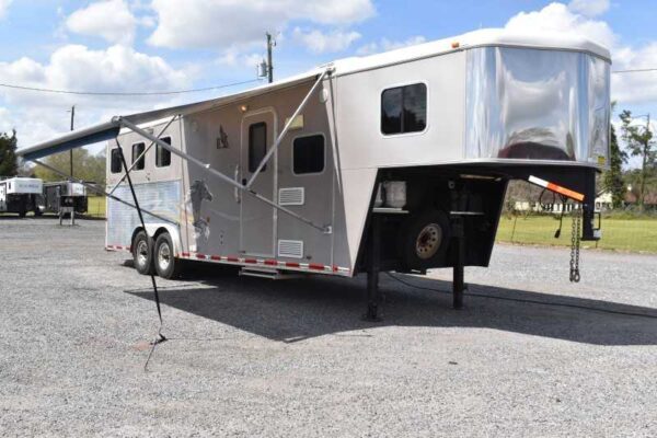 2007 American Spirit 8308LQ 3 Horse Trailer with 8′ Short Wall - Image 5