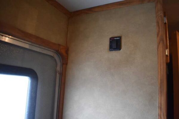 2007 American Spirit 8410GLQ 4 Horse Trailer with 10′ Short Wall - Image 27