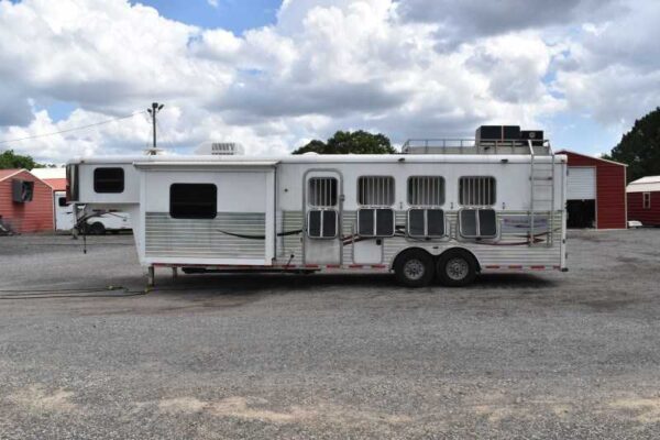 2007 American Spirit 8410GLQ 4 Horse Trailer with 10′ Short Wall - Image 6