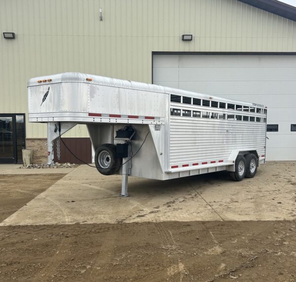 Used 2007 Featherlite – Two Compartments