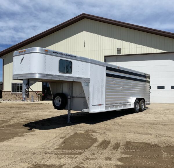 Used 2010 Featherlite – 2 Compartments
