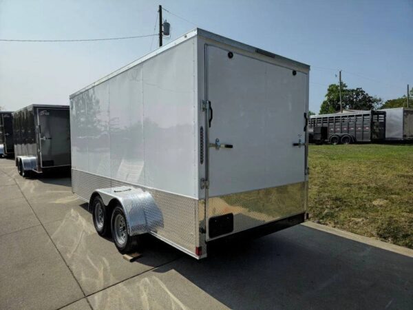 7' X 16' White Vnose Enclosed Trailer (2) 3,500lb Axles 7ft With Splash Guards - Image 6