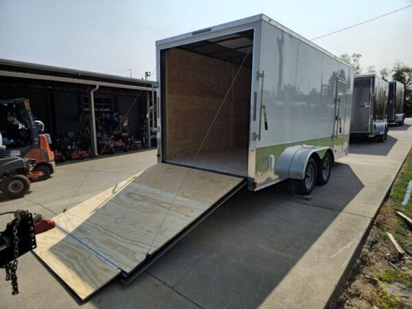 7' X 16' White Vnose Enclosed Trailer (2) 3,500lb Axles 7ft With Splash Guards - Image 17