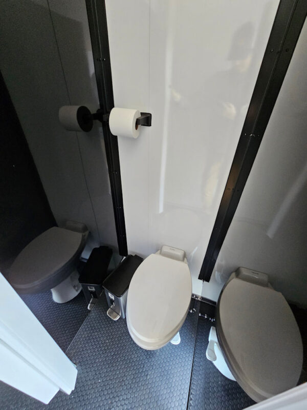 7' X 12' Custom Restroom / Bathroom Trailer - Image 27