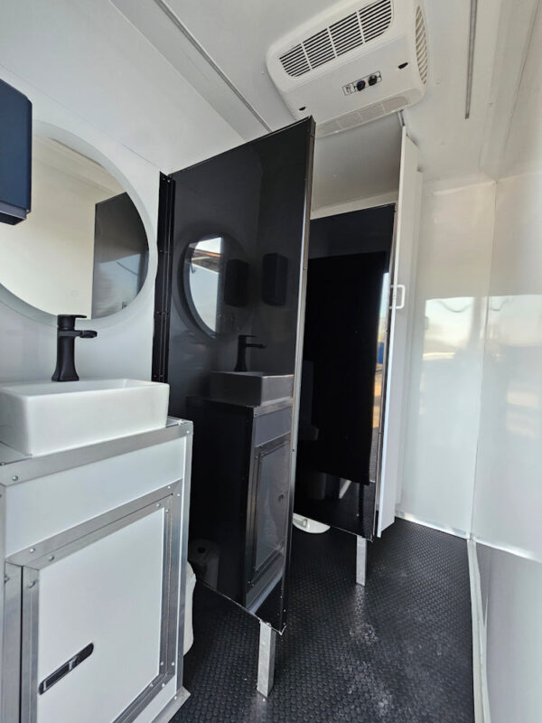 7' X 12' Custom Restroom / Bathroom Trailer - Image 32