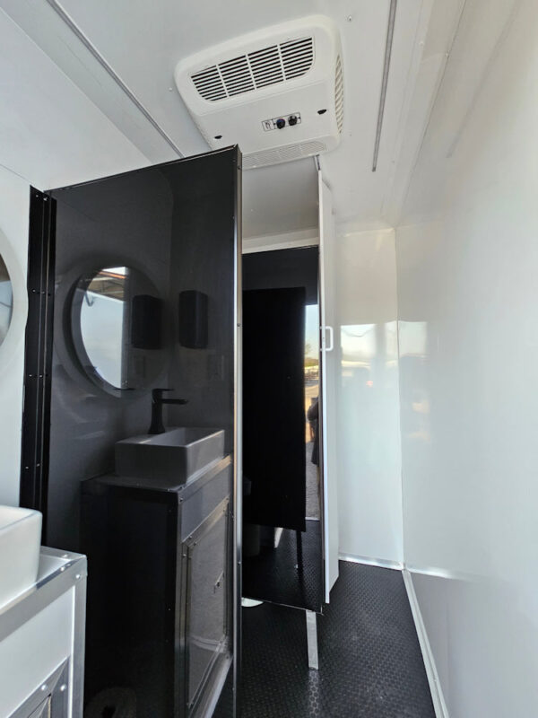 7' X 12' Custom Restroom / Bathroom Trailer - Image 34