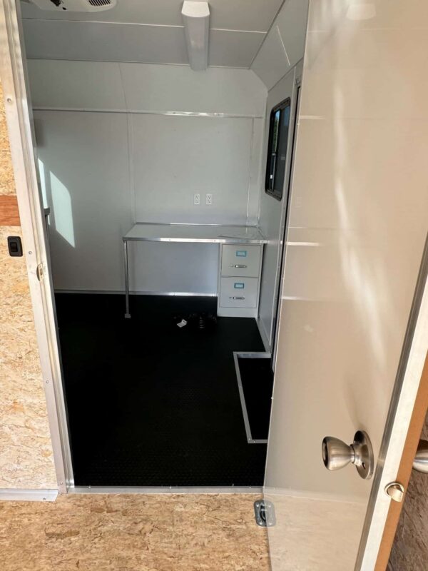 Enclosed Office Trailer 2025 20′ Job-Site Heavy Duty Grizzly  #2436 - Image 4
