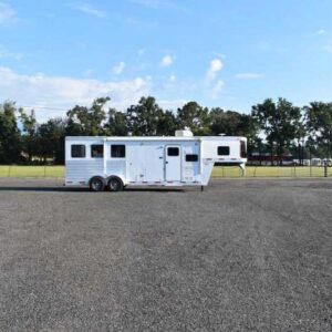 2015 Exiss 7308LQ 3 Horse Trailer with 8′ Short Wall