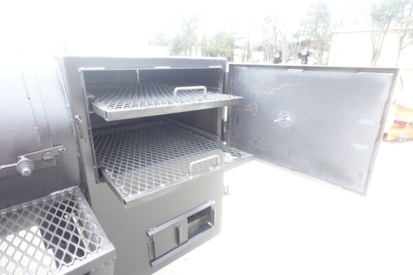 250 Gal Smoker Single Door with Counter Weight and Charkettle - Image 15