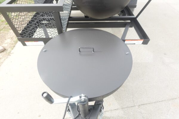 250 Gal Smoker Single Door with Counter Weight and Charkettle - Image 21