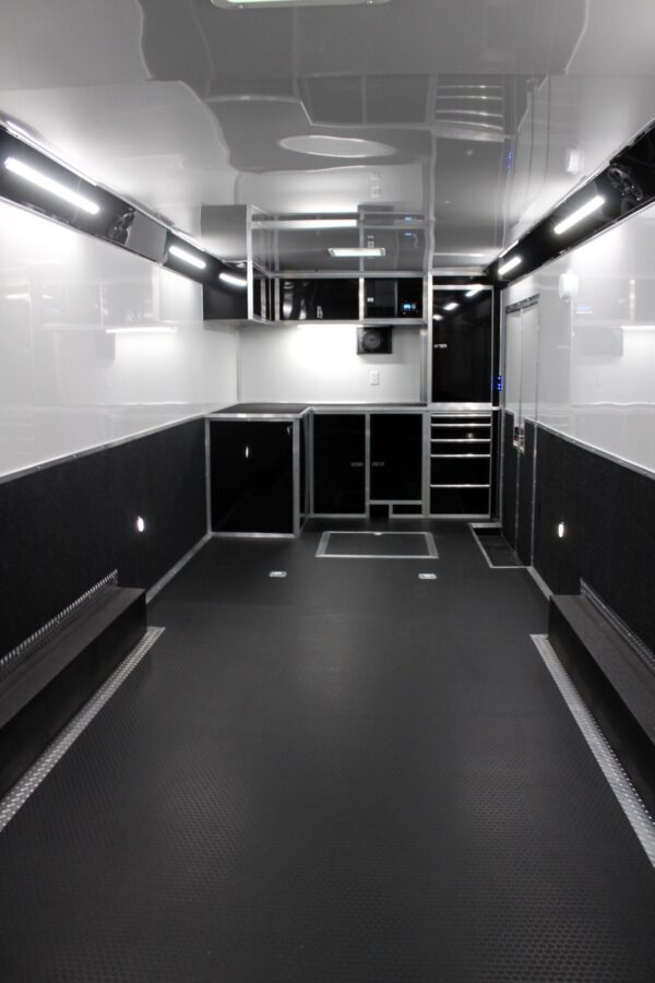 Enclosed Car Trailer 2025 28′ Haulmark Edge w/Turbo Package #6830 - Image 3