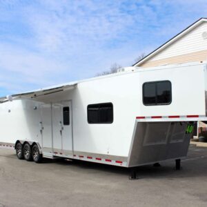 Enclosed Trailer with Living Quarters 2025 40′ 20′ LQ/Large Bath, Tapered Nose #0164