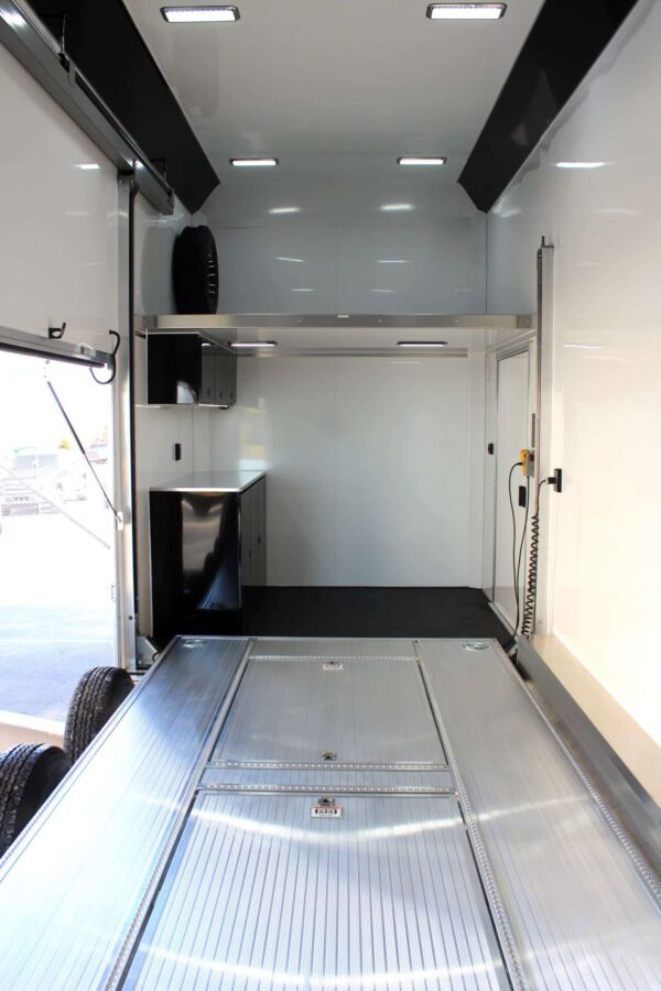 Enclosed ATC Car Trailer 2025 26′ Aluminum Stacker ROM 800 #4392 - Image 3
