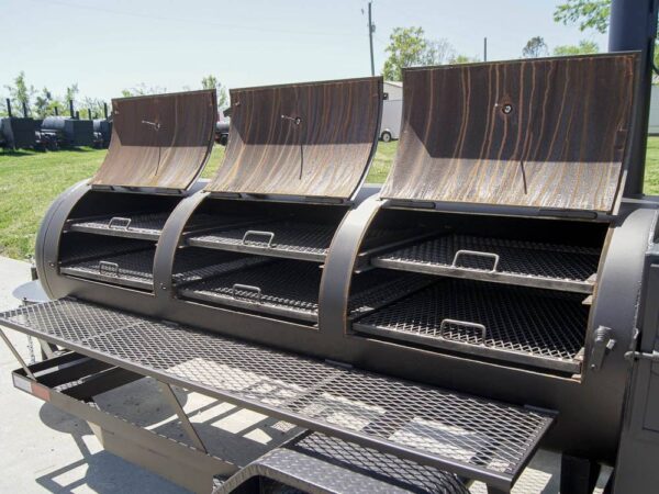330 Gallon Pull Behind BBQ Smoker with Round Charcoal Grill 3500lb Axle - Image 12