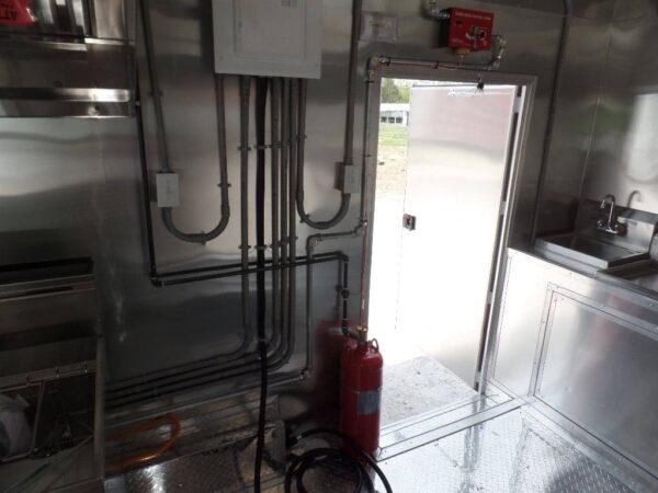 8.5' x 16' Black Flat Front Concession Food Trailer With Appliances - Image 13