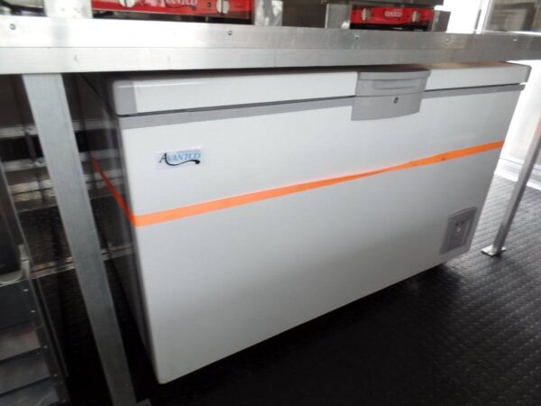8.5' x 14' White Extended Main Frame Concession Food Trailer - Image 10