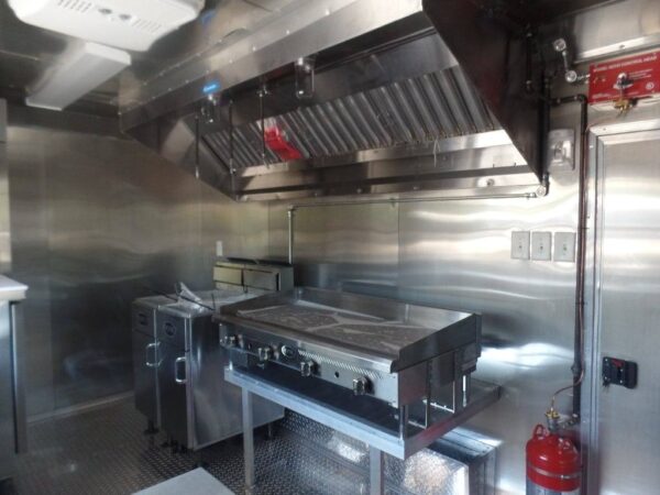 8.5' x 16' Black Event Concession Food Trailer With Appliances - Image 18