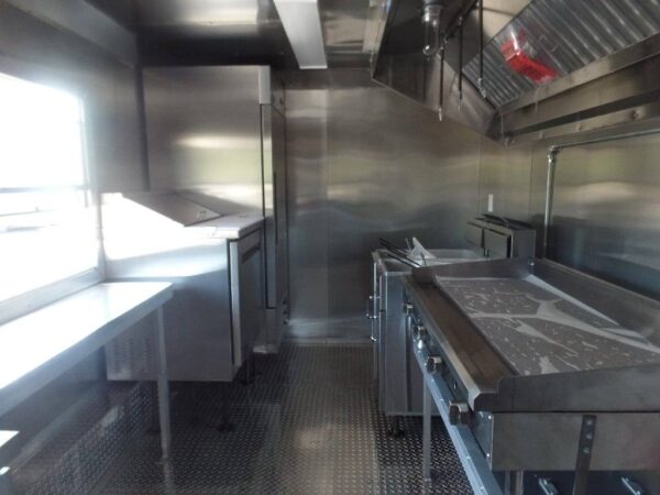 8.5' x 16' Black Event Concession Food Trailer With Appliances - Image 30