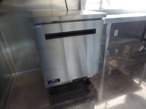 8.5' x 16' Black Event Concession Food Trailer With Appliances - Image 31