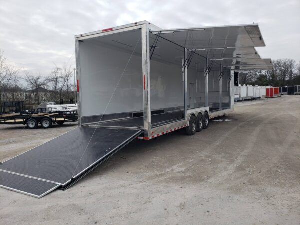 8.5' x 48' White Gooseneck Enclosed Trailer Storage - Image 17