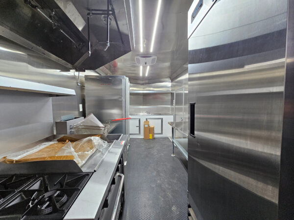 8.5' X 16' Elite Economy Concession Trailer Food Event Catering Equipped - Image 18