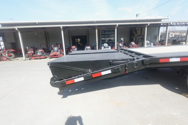 8.5x30 Gooseneck Deckover Dovetail Trailer (2) 10K Axles King Kong Ramps - Image 9