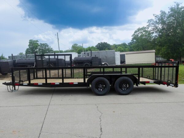 7x20 Dovetail Utility Trailer 2ft Mesh Side with Side Gate (2) 3,500lb Axles - Image 3