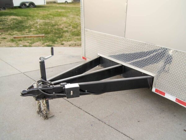 8.5 x 32 Silver Flat Nose Enclosed Trailer with (3) 7K Axles - Image 18