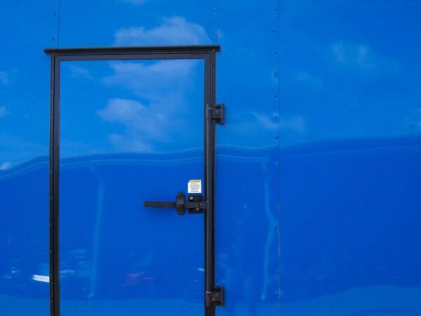 8.5x18 Blue V-Nose Slant Top Enclosed Trailer with Blackout Package - Image 11