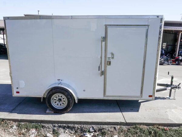 Enclosed Trailer 6' X 12' White V-Nose 3,500 lb. Axle Polycore Side Storage - Image 4