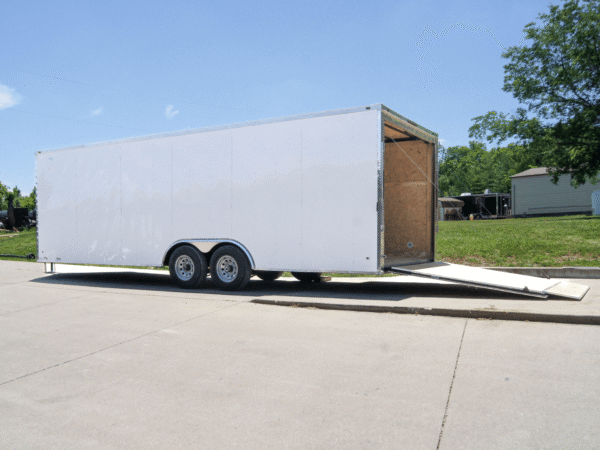 8.5x24 V-Nose Enclosed Trailer (2) 5,200lb Axles 10.4k GVWR - Image 9