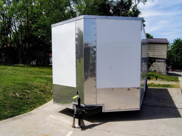 8.5x20 White V-Nose Enclosed Trailer (2) 3500lb Axles - Image 2