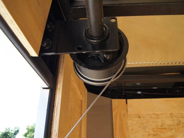 7x18 Hybrid Flat-Nose Enclosed Trailer with 4ft Mesh Deck Storage - Image 15