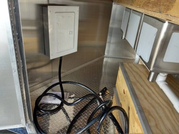 8.5' x 16' Concession Food Trailer With Appliances - Image 15