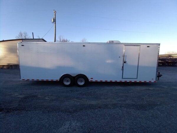 8.5' x 28' White Flat Nose Custom Enclosed Trailer - Image 10