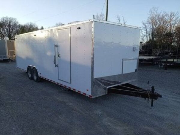 8.5' x 28' White Flat Nose Custom Enclosed Trailer - Image 4
