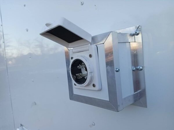 8.5' x 28' White Flat Nose Custom Enclosed Trailer - Image 12