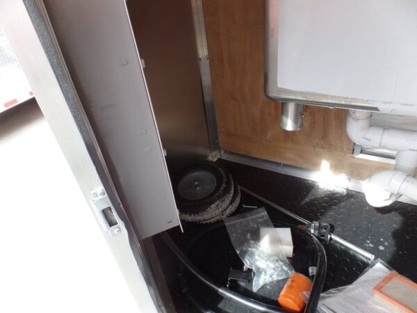 8.5' x 16' Concession Food Trailer With Appliances - Image 24