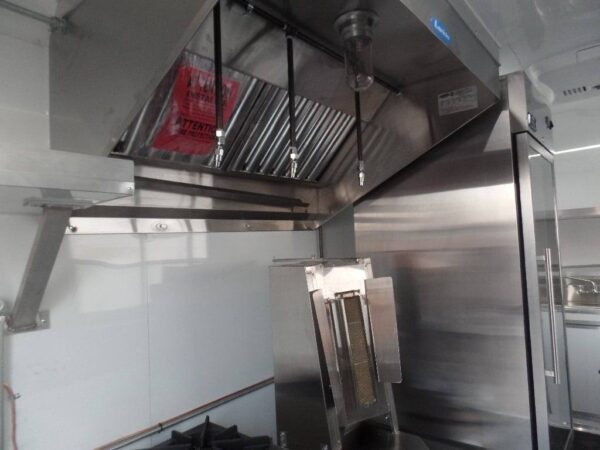 8.5' x 16' Concession Food Trailer With Appliances - Image 13